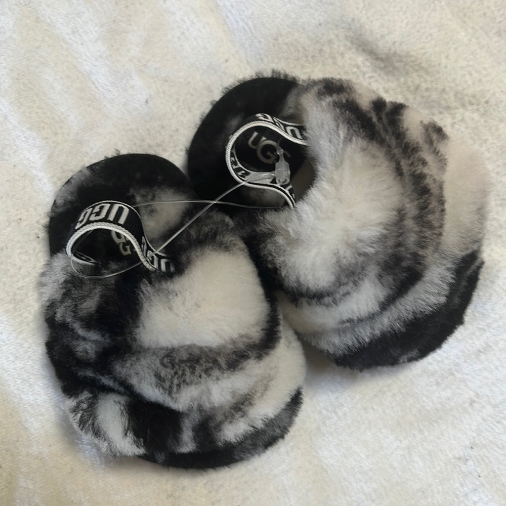 UGG infant slippers